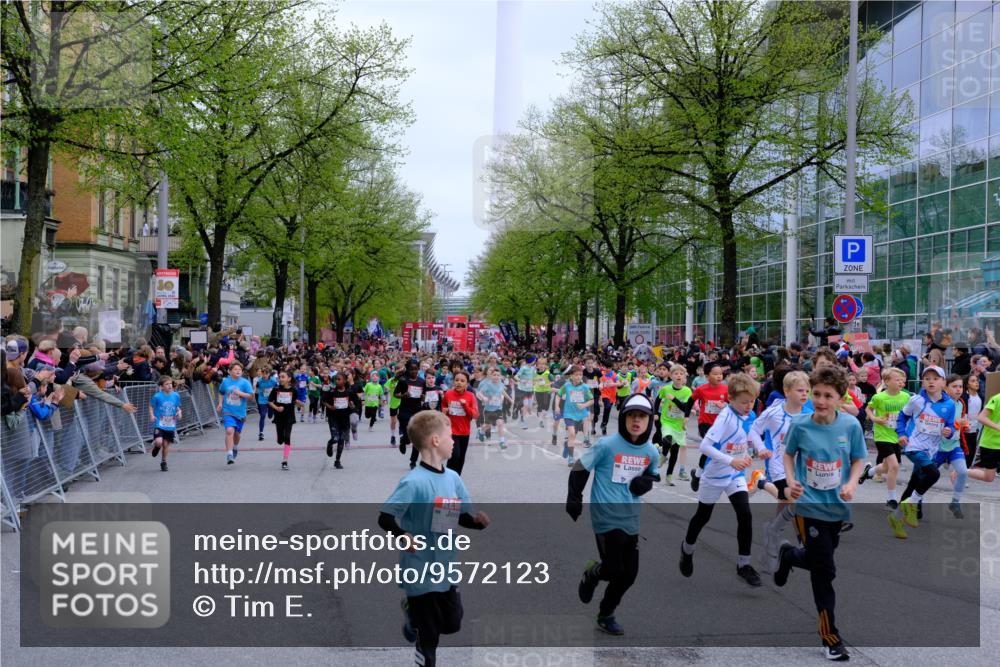 25.04.2026 - Das Zehntel Tim E. http://msf.ph/oto/9572123 25.04.2026 10:31:02 Ziel  meine-sportfotos.de