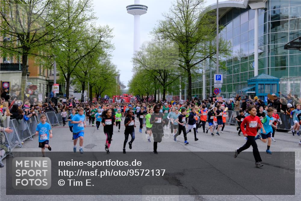 25.04.2026 - Das Zehntel Tim E. http://msf.ph/oto/9572137 25.04.2026 10:31:05 Ziel  meine-sportfotos.de