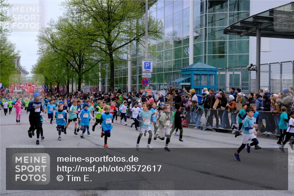 25.04.2026 - Das Zehntel Tim E. http://msf.ph/oto/9572617 25.04.2026 10:33:14 Ziel  meine-sportfotos.de