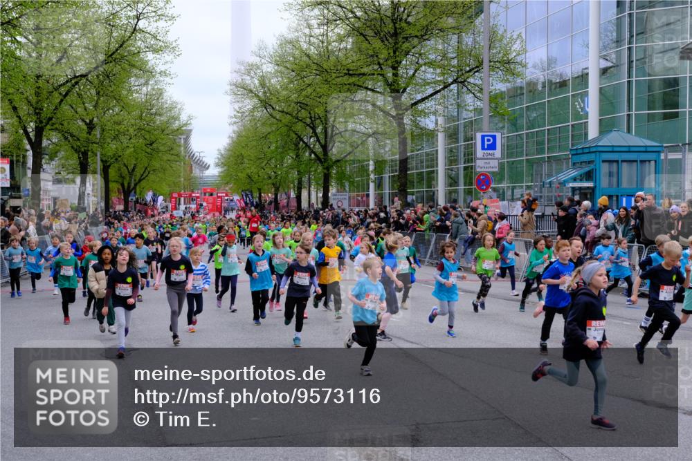 25.04.2026 - Das Zehntel Tim E. http://msf.ph/oto/9573116 25.04.2026 10:35:33 Ziel  meine-sportfotos.de