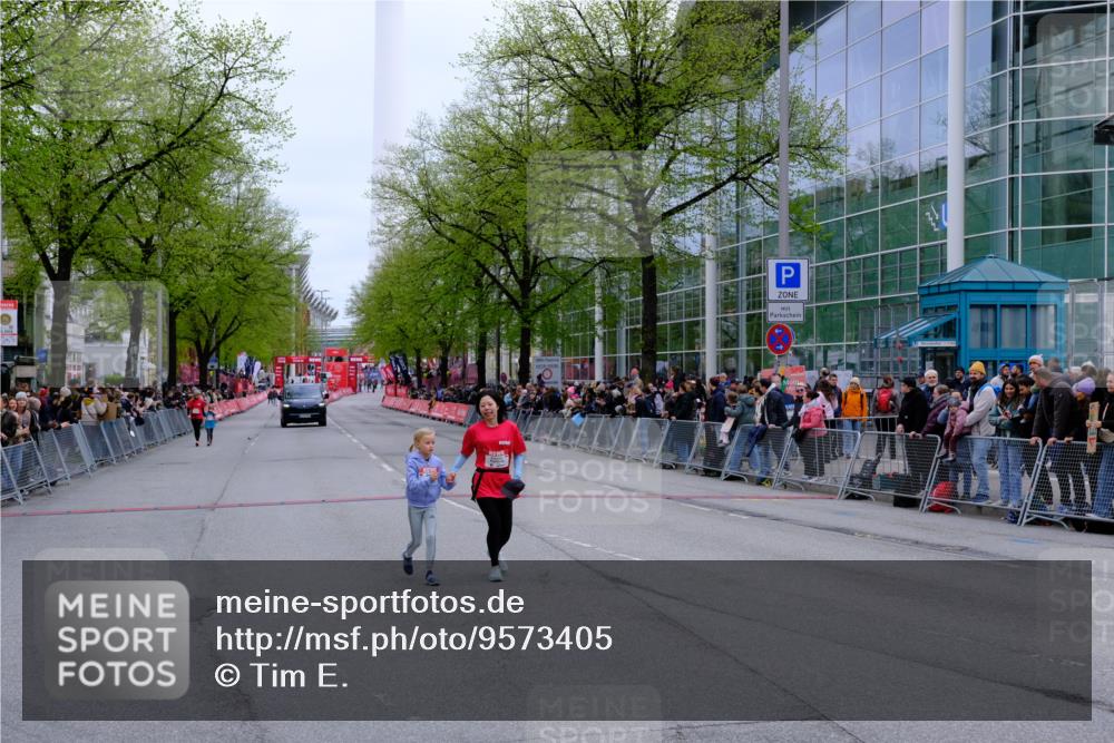 25.04.2026 - Das Zehntel Tim E. http://msf.ph/oto/9573405 25.04.2026 10:36:26 Ziel  meine-sportfotos.de