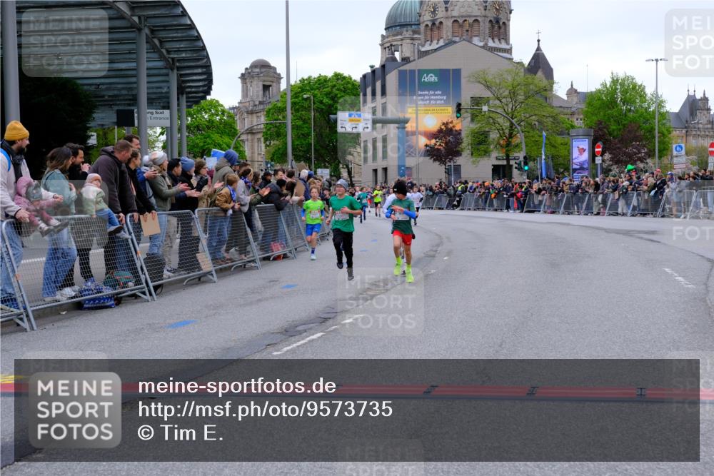 25.04.2026 - Das Zehntel Tim E. http://msf.ph/oto/9573735 25.04.2026 10:47:58 Ziel 5293, 5309, 6092, 6317, 6540, 8056, 8074 meine-sportfotos.de