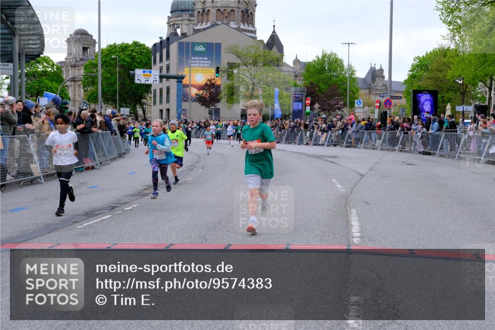 25.04.2026 - Das Zehntel Tim E. http://msf.ph/oto/9574383 25.04.2026 10:50:22 Ziel 5036, 5110, 5287, 5298, 5482, 5736, 6099, 6525, 6555, 6717, 6733, 7331, 7546, 7704, 7928 meine-sportfotos.de