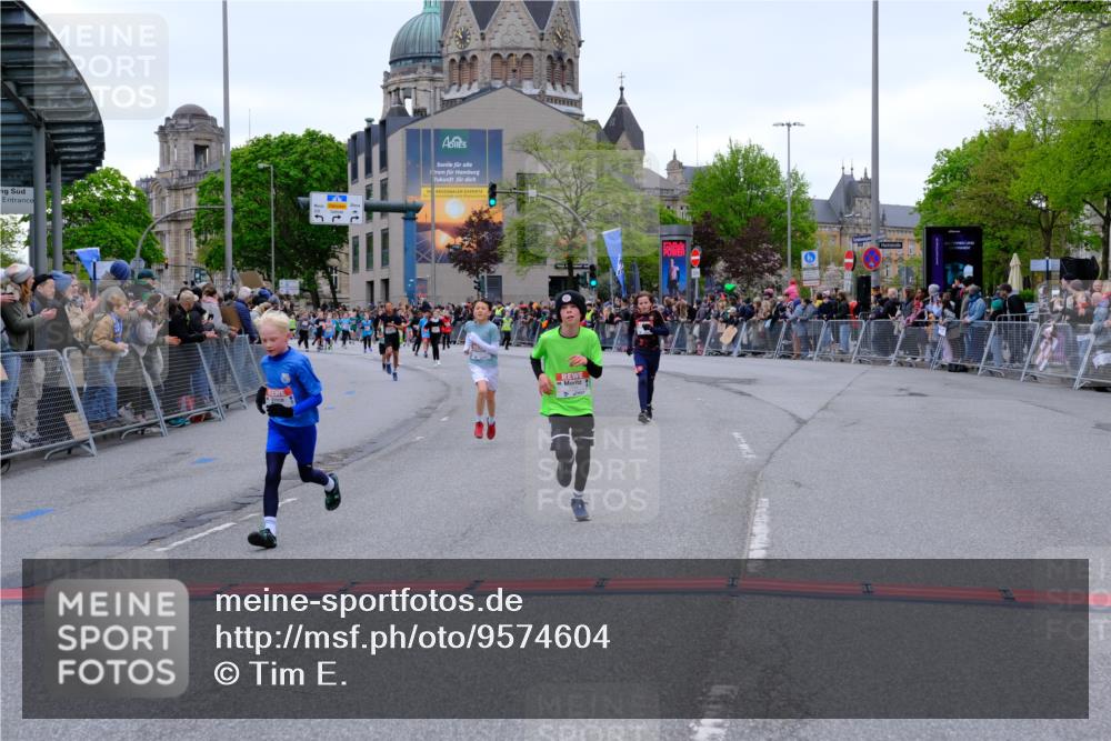 25.04.2026 - Das Zehntel Tim E. http://msf.ph/oto/9574604 25.04.2026 10:51:02 Ziel 5414, 5435, 6208, 6342, 6420, 6425, 6531, 6764, 7145, 7154, 7585, 7914, 8060, 8061 meine-sportfotos.de