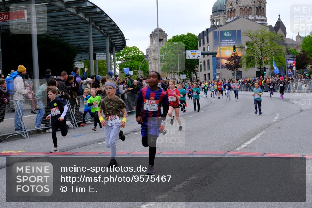 25.04.2026 - Das Zehntel Tim E. http://msf.ph/oto/9575467 25.04.2026 10:53:54 Ziel 5234, 5411, 5424, 5446, 5564, 5683, 5713, 5729, 5878, 5879, 6060, 6213, 6222, 6226, 6364, 6373, 6393, 6623, 6709, 7148, 7153, 7194, 7233, 7253, 7623, 7697, 7746, 7830, 7940, 8041 meine-sportfotos.de