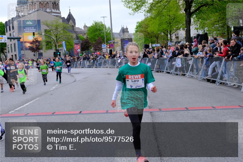 25.04.2026 - Das Zehntel Tim E. http://msf.ph/oto/9577526 25.04.2026 11:00:35 Ziel 5170, 5196, 5203, 5265, 5285, 5524, 5655, 5679, 5946, 5961, 5984, 5994, 6240, 6251, 6283, 6371, 6379, 6437, 6446, 6455, 6456, 6474, 6838, 6854, 6855, 6991, 7003, 7046, 7056, 7422, 7423, 7439, 7478, 7525, 7541, 7554, 7577, 7579, 7686, 7810, 7937, 8072 meine-sportfotos.de
