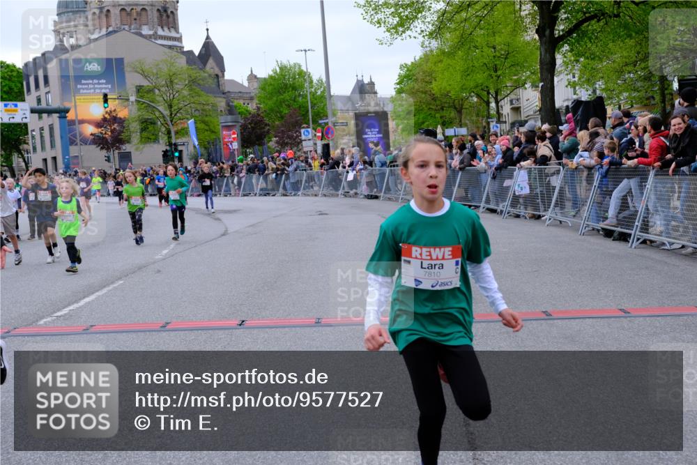 25.04.2026 - Das Zehntel Tim E. http://msf.ph/oto/9577527 25.04.2026 11:00:35 Ziel 5170, 5196, 5203, 5265, 5285, 5524, 5655, 5679, 5946, 5961, 5984, 5994, 6240, 6251, 6283, 6371, 6379, 6437, 6446, 6455, 6456, 6474, 6838, 6854, 6855, 6991, 7003, 7046, 7056, 7422, 7423, 7439, 7478, 7525, 7541, 7554, 7577, 7579, 7686, 7810, 7937, 8072 meine-sportfotos.de