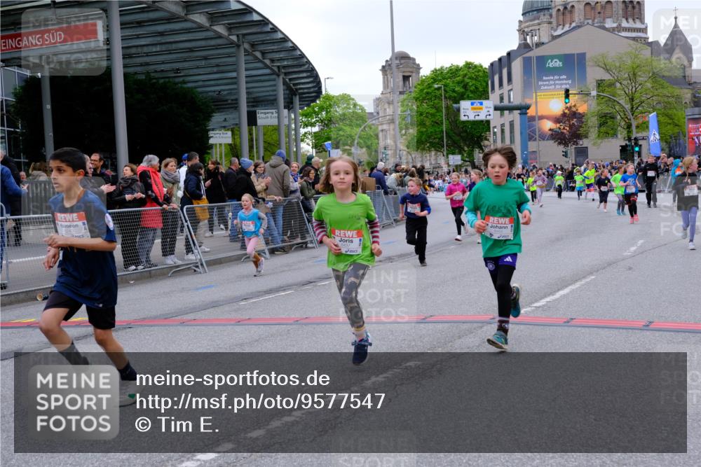 25.04.2026 - Das Zehntel Tim E. http://msf.ph/oto/9577547 25.04.2026 11:00:39 Ziel 5170, 5196, 5203, 5474, 5524, 5655, 5679, 5946, 5961, 5994, 6240, 6251, 6283, 6437, 6455, 6857, 6968, 6969, 6991, 7003, 7046, 7056, 7422, 7423, 7439, 7478, 7525, 7541, 7554, 7686, 7810, 7937 meine-sportfotos.de