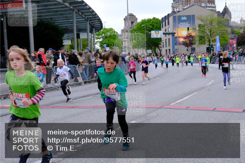 25.04.2026 - Das Zehntel Tim E. http://msf.ph/oto/9577551 25.04.2026 11:00:40 Ziel 5196, 5203, 5474, 5655, 5679, 5994, 6240, 6251, 6283, 6437, 6455, 6857, 6968, 6969, 6991, 7003, 7046, 7056, 7422, 7423, 7439, 7478, 7525, 7541, 7554, 7686, 7810, 7937 meine-sportfotos.de