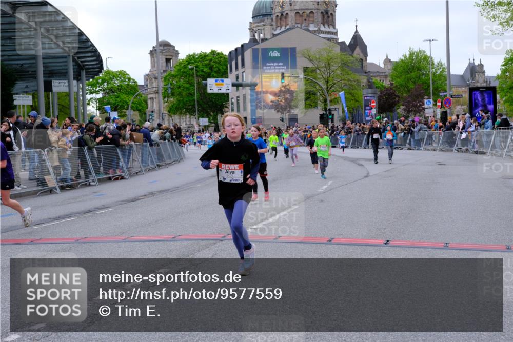 25.04.2026 - Das Zehntel Tim E. http://msf.ph/oto/9577559 25.04.2026 11:00:42 Ziel 5196, 5203, 5474, 5679, 5994, 6238, 6240, 6251, 6437, 6455, 6571, 6857, 6968, 6969, 6991, 7003, 7071, 7422, 7423, 7439, 7478, 7554, 7937 meine-sportfotos.de