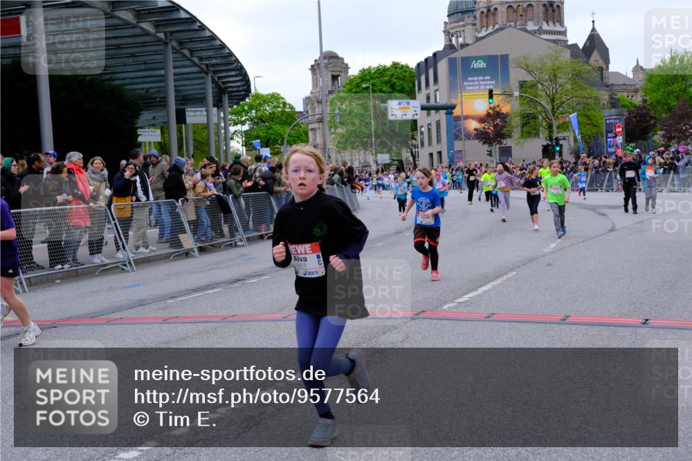 25.04.2026 - Das Zehntel Tim E. http://msf.ph/oto/9577564 25.04.2026 11:00:43 Ziel 5196, 5203, 5474, 5679, 5994, 6238, 6240, 6251, 6437, 6455, 6571, 6857, 6968, 6969, 7071, 7422, 7423, 7439, 7478, 7554 meine-sportfotos.de