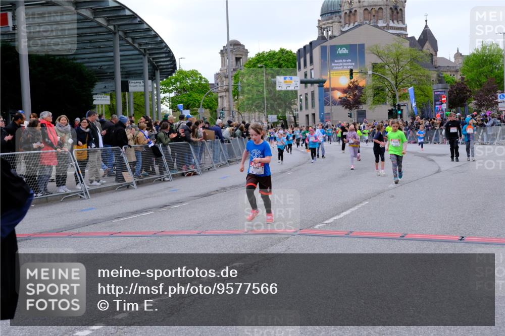 25.04.2026 - Das Zehntel Tim E. http://msf.ph/oto/9577566 25.04.2026 11:00:43 Ziel 5196, 5203, 5474, 5679, 5994, 6238, 6240, 6251, 6437, 6455, 6571, 6857, 6968, 6969, 7071, 7422, 7423, 7439, 7478, 7554 meine-sportfotos.de