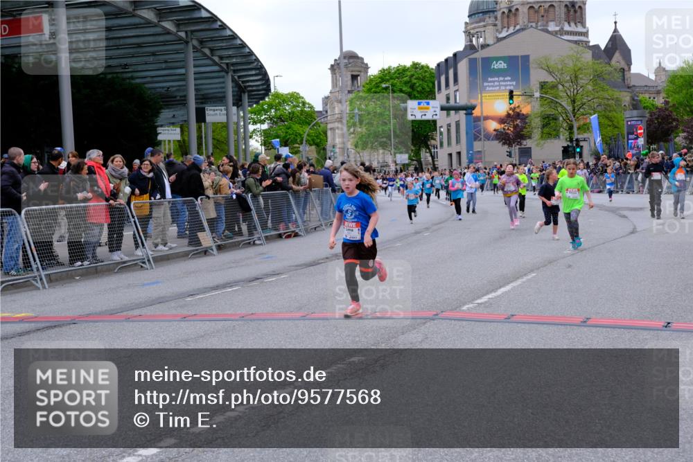 25.04.2026 - Das Zehntel Tim E. http://msf.ph/oto/9577568 25.04.2026 11:00:43 Ziel 5196, 5203, 5474, 5679, 5994, 6238, 6240, 6251, 6437, 6455, 6571, 6857, 6968, 6969, 7071, 7422, 7423, 7439, 7478, 7554 meine-sportfotos.de