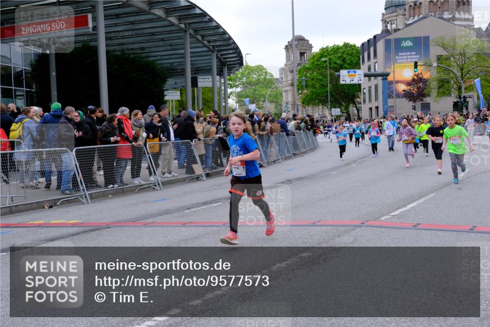 25.04.2026 - Das Zehntel Tim E. http://msf.ph/oto/9577573 25.04.2026 11:00:44 Ziel 5196, 5203, 5474, 5679, 5994, 6238, 6240, 6251, 6437, 6455, 6537, 6571, 6857, 6968, 6969, 7071, 7220, 7221, 7423, 7439, 7554 meine-sportfotos.de