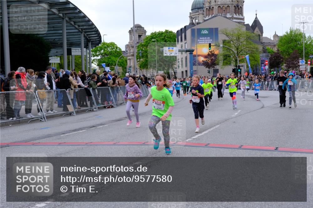 25.04.2026 - Das Zehntel Tim E. http://msf.ph/oto/9577580 25.04.2026 11:00:46 Ziel 5196, 5203, 5474, 5679, 5727, 6238, 6529, 6537, 6571, 6768, 6772, 6823, 6857, 6968, 6969, 7009, 7010, 7071, 7220, 7221, 7554 meine-sportfotos.de