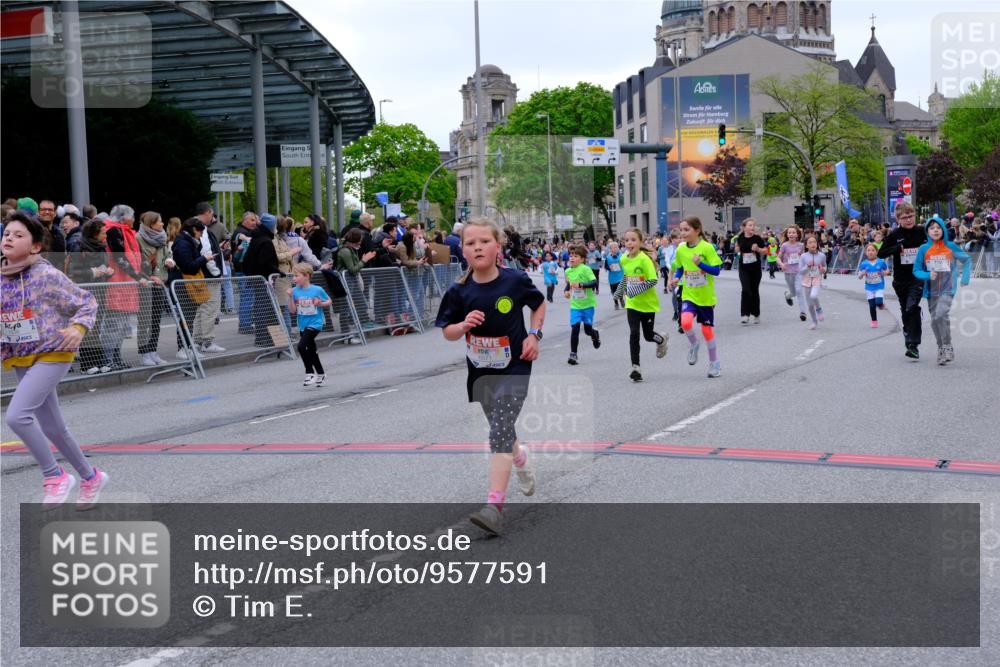 25.04.2026 - Das Zehntel Tim E. http://msf.ph/oto/9577591 25.04.2026 11:00:48 Ziel 5474, 5727, 6238, 6243, 6245, 6529, 6537, 6571, 6768, 6772, 6823, 6857, 6968, 6969, 7009, 7010, 7071, 7220, 7221 meine-sportfotos.de
