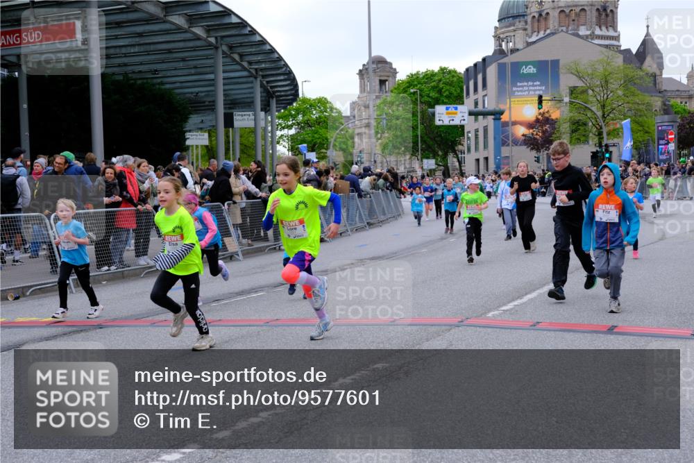 25.04.2026 - Das Zehntel Tim E. http://msf.ph/oto/9577601 25.04.2026 11:00:49 Ziel 5211, 5727, 6238, 6243, 6245, 6529, 6537, 6571, 6768, 6772, 6823, 6857, 6968, 6969, 7009, 7010, 7071, 7220, 7221 meine-sportfotos.de