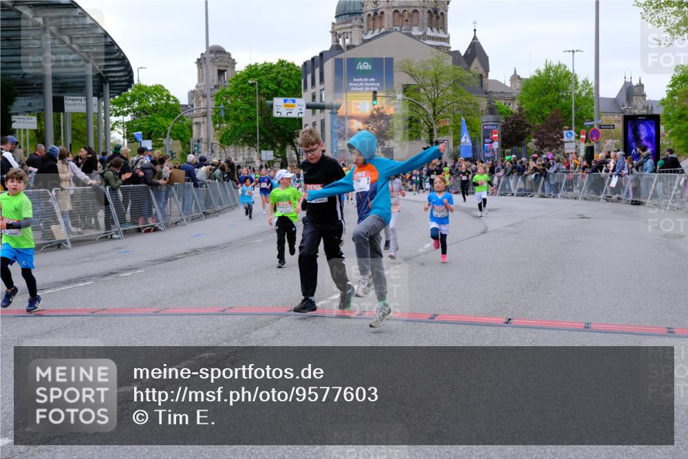 25.04.2026 - Das Zehntel Tim E. http://msf.ph/oto/9577603 25.04.2026 11:00:50 Ziel 5211, 5596, 5597, 5727, 6238, 6243, 6245, 6529, 6537, 6571, 6768, 6772, 6823, 6857, 7009, 7010, 7071, 7220, 7221, 7744 meine-sportfotos.de