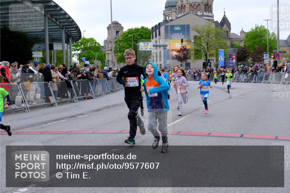 25.04.2026 - Das Zehntel Tim E. http://msf.ph/oto/9577607 25.04.2026 11:00:50 Ziel 5211, 5596, 5597, 5727, 6238, 6243, 6245, 6529, 6537, 6571, 6768, 6772, 6823, 6857, 7009, 7010, 7071, 7220, 7221, 7744 meine-sportfotos.de