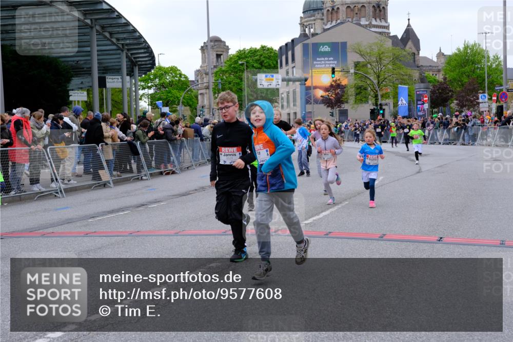 25.04.2026 - Das Zehntel Tim E. http://msf.ph/oto/9577608 25.04.2026 11:00:50 Ziel 5211, 5596, 5597, 5727, 6238, 6243, 6245, 6529, 6537, 6571, 6768, 6772, 6823, 6857, 7009, 7010, 7071, 7220, 7221, 7744 meine-sportfotos.de