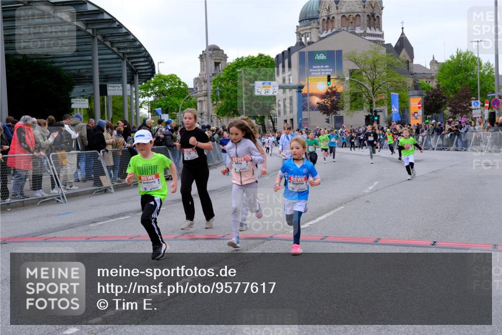 25.04.2026 - Das Zehntel Tim E. http://msf.ph/oto/9577617 25.04.2026 11:00:52 Ziel 5211, 5431, 5455, 5596, 5597, 5727, 6238, 6243, 6245, 6529, 6537, 6571, 6680, 6698, 6768, 6772, 6823, 7009, 7010, 7071, 7220, 7221, 7495, 7744, 7845 meine-sportfotos.de