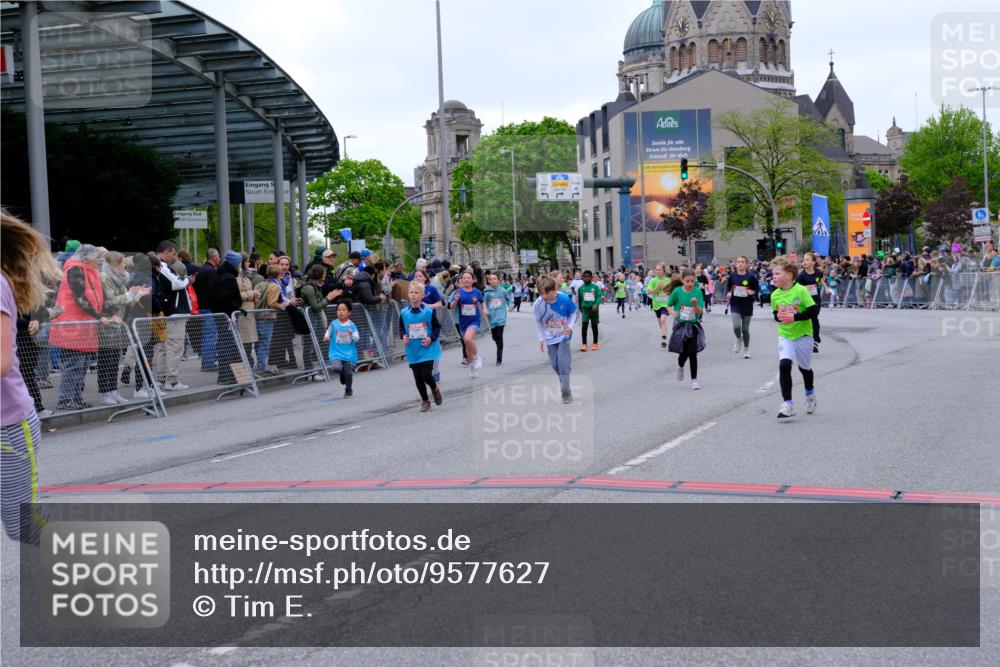 25.04.2026 - Das Zehntel Tim E. http://msf.ph/oto/9577627 25.04.2026 11:00:53 Ziel 5211, 5431, 5455, 5596, 5597, 5727, 6238, 6243, 6245, 6529, 6537, 6571, 6680, 6698, 6768, 6772, 6823, 7009, 7010, 7071, 7220, 7221, 7323, 7495, 7510, 7528, 7744, 7845 meine-sportfotos.de