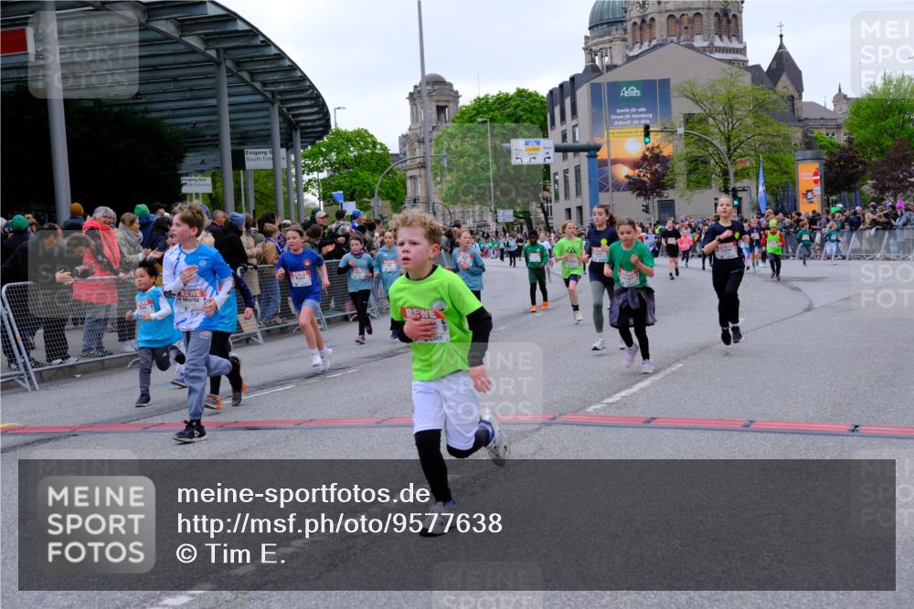 25.04.2026 - Das Zehntel Tim E. http://msf.ph/oto/9577638 25.04.2026 11:00:55 Ziel 5211, 5431, 5455, 5596, 5597, 5727, 5765, 6243, 6245, 6529, 6537, 6680, 6698, 6768, 6772, 6823, 7009, 7010, 7220, 7221, 7323, 7495, 7510, 7528, 7744, 7845 meine-sportfotos.de
