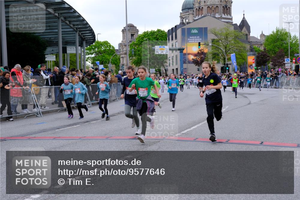 25.04.2026 - Das Zehntel Tim E. http://msf.ph/oto/9577646 25.04.2026 11:00:56 Ziel 5211, 5431, 5455, 5596, 5597, 5727, 5765, 5966, 6243, 6245, 6529, 6537, 6680, 6698, 6768, 6772, 6823, 7009, 7010, 7220, 7221, 7323, 7495, 7510, 7528, 7744, 7845 meine-sportfotos.de