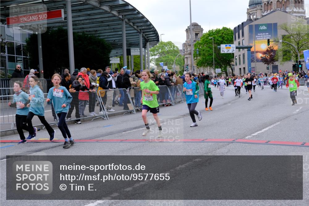 25.04.2026 - Das Zehntel Tim E. http://msf.ph/oto/9577655 25.04.2026 11:00:58 Ziel 5211, 5431, 5455, 5596, 5597, 5765, 5966, 6243, 6245, 6435, 6444, 6680, 6698, 6772, 6823, 7009, 7323, 7495, 7510, 7528, 7744, 7845 meine-sportfotos.de