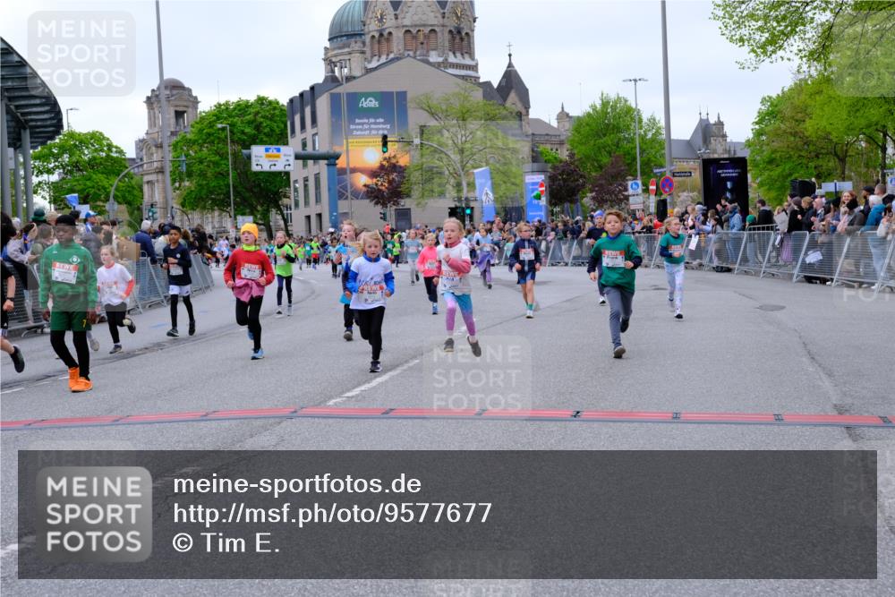 25.04.2026 - Das Zehntel Tim E. http://msf.ph/oto/9577677 25.04.2026 11:01:03 Ziel 5160, 5171, 5431, 5455, 5478, 5588, 5672, 5714, 5765, 5950, 5966, 6211, 6435, 6444, 6509, 6575, 6594, 6656, 6680, 6698, 7304, 7323, 7495, 7510, 7528, 7804, 7845, 7865 meine-sportfotos.de