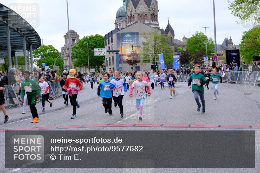 25.04.2026 - Das Zehntel Tim E. http://msf.ph/oto/9577682 25.04.2026 11:01:03 Ziel 5160, 5171, 5431, 5455, 5478, 5588, 5672, 5714, 5765, 5950, 5966, 6211, 6435, 6444, 6509, 6575, 6594, 6656, 6680, 6698, 7304, 7323, 7495, 7510, 7528, 7804, 7845, 7865 meine-sportfotos.de