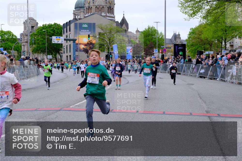 25.04.2026 - Das Zehntel Tim E. http://msf.ph/oto/9577691 25.04.2026 11:01:05 Ziel 5160, 5171, 5478, 5588, 5672, 5714, 5765, 5950, 5966, 6211, 6435, 6436, 6444, 6509, 6575, 6594, 6656, 7304, 7323, 7510, 7528, 7671, 7676, 7804, 7865 meine-sportfotos.de