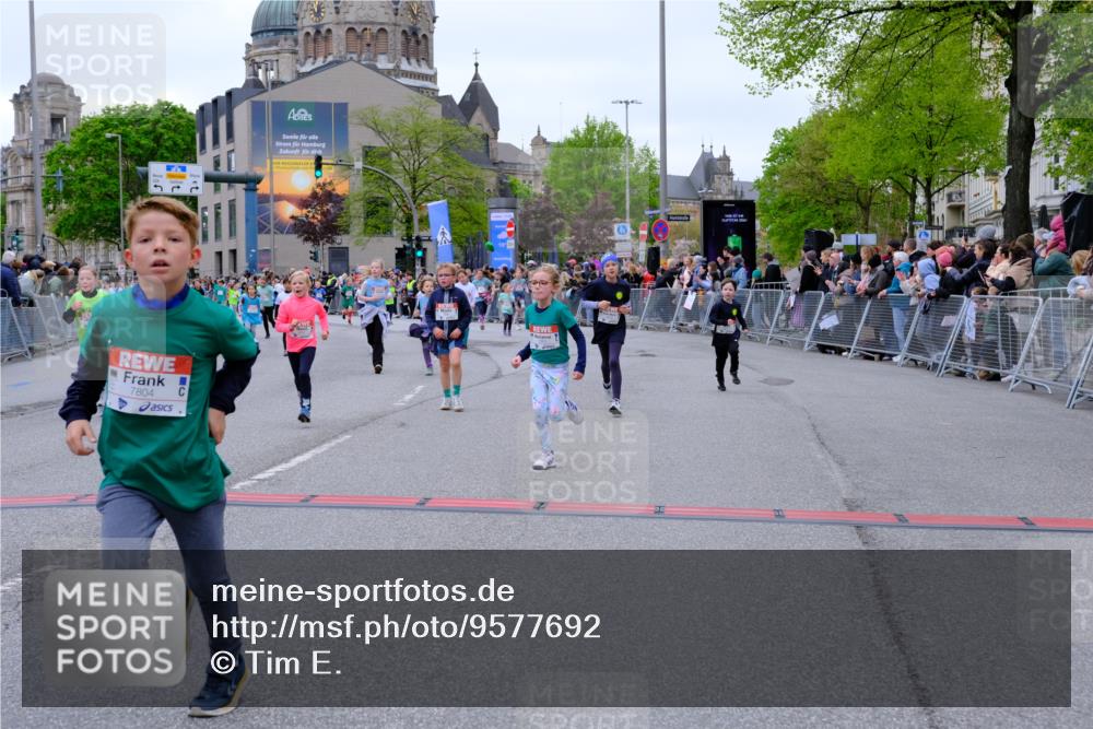25.04.2026 - Das Zehntel Tim E. http://msf.ph/oto/9577692 25.04.2026 11:01:05 Ziel 5160, 5171, 5478, 5588, 5672, 5714, 5765, 5950, 5966, 6211, 6435, 6436, 6444, 6509, 6575, 6594, 6656, 7304, 7323, 7510, 7528, 7671, 7676, 7804, 7865 meine-sportfotos.de