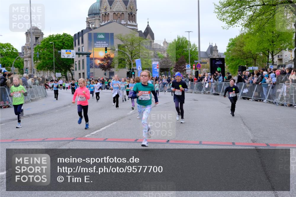 25.04.2026 - Das Zehntel Tim E. http://msf.ph/oto/9577700 25.04.2026 11:01:06 Ziel 5160, 5171, 5183, 5188, 5192, 5478, 5588, 5672, 5714, 5765, 5950, 5966, 6211, 6435, 6436, 6444, 6509, 6575, 6594, 6656, 7304, 7531, 7562, 7671, 7676, 7804, 7865 meine-sportfotos.de