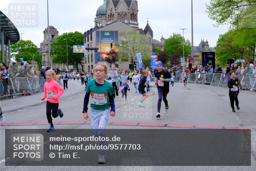 25.04.2026 - Das Zehntel Tim E. http://msf.ph/oto/9577703 25.04.2026 11:01:07 Ziel 5160, 5171, 5183, 5188, 5192, 5478, 5588, 5605, 5636, 5672, 5714, 5950, 5966, 6211, 6435, 6436, 6444, 6509, 6575, 6594, 6656, 7304, 7505, 7531, 7562, 7671, 7676, 7804, 7865 meine-sportfotos.de