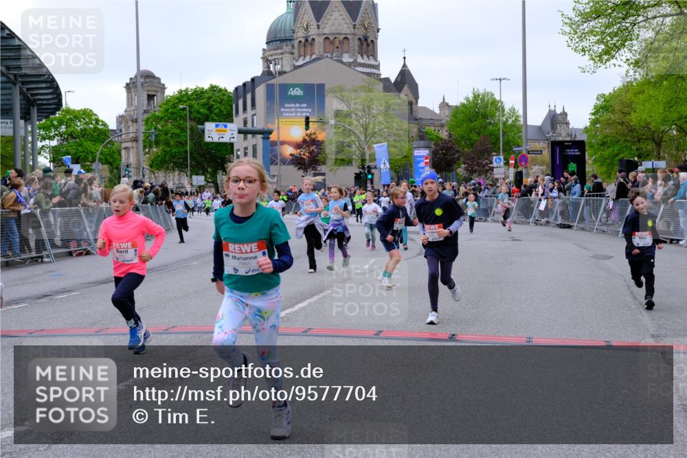 25.04.2026 - Das Zehntel Tim E. http://msf.ph/oto/9577704 25.04.2026 11:01:07 Ziel 5160, 5171, 5183, 5188, 5192, 5478, 5588, 5605, 5636, 5672, 5714, 5950, 5966, 6211, 6435, 6436, 6444, 6509, 6575, 6594, 6656, 7304, 7505, 7531, 7562, 7671, 7676, 7804, 7865 meine-sportfotos.de
