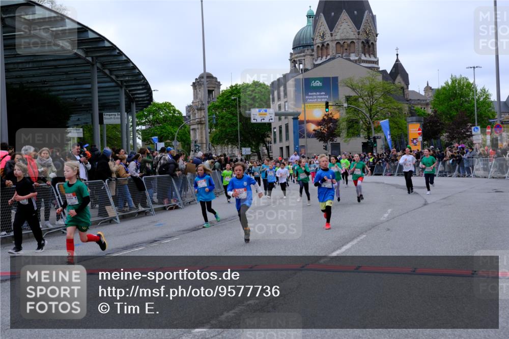 25.04.2026 - Das Zehntel Tim E. http://msf.ph/oto/9577736 25.04.2026 11:01:17 Ziel 5138, 5183, 5188, 5192, 5194, 5243, 5254, 5605, 5636, 5670, 5707, 5930, 5943, 6001, 6021, 6287, 6289, 6436, 6464, 6503, 6511, 6513, 6549, 6943, 7014, 7505, 7514, 7531, 7562, 7670, 7693, 7784 meine-sportfotos.de