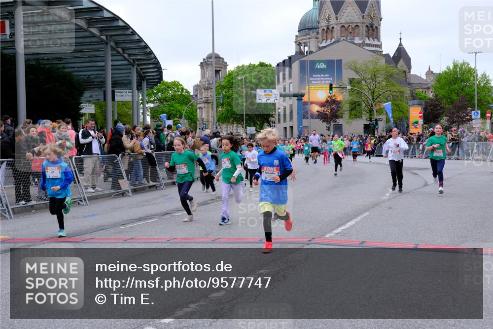 25.04.2026 - Das Zehntel Tim E. http://msf.ph/oto/9577747 25.04.2026 11:01:19 Ziel 5138, 5194, 5243, 5254, 5605, 5636, 5670, 5707, 5930, 5943, 6001, 6021, 6287, 6289, 6464, 6503, 6511, 6513, 6549, 6943, 7014, 7085, 7157, 7505, 7514, 7573, 7670, 7693, 7784 meine-sportfotos.de