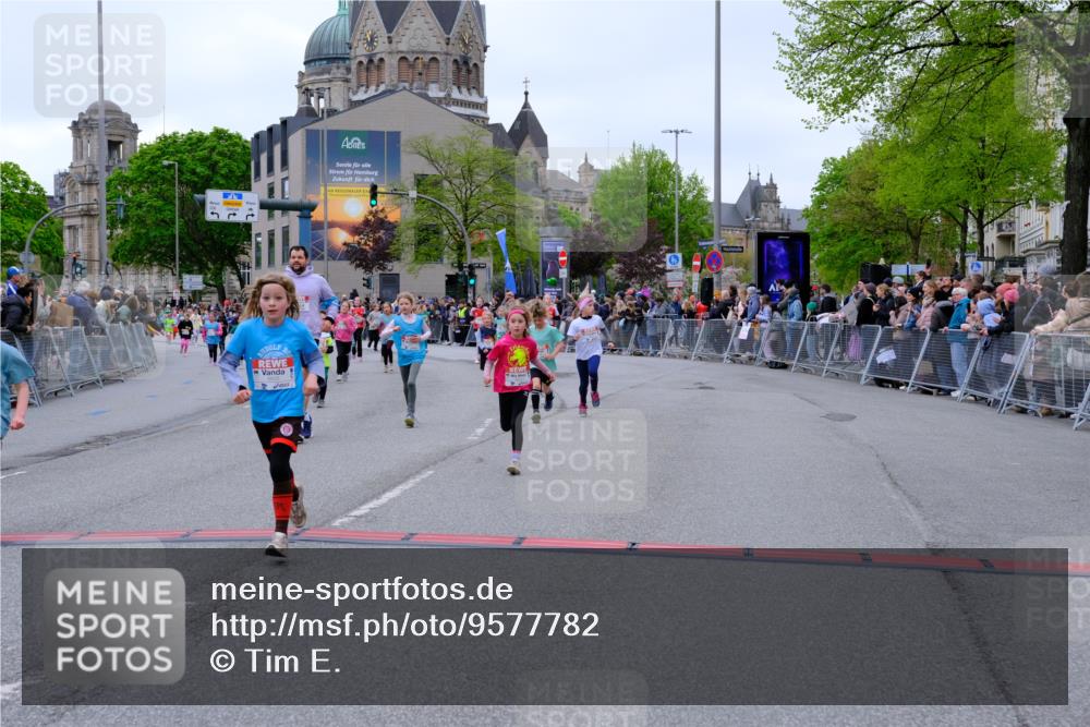 25.04.2026 - Das Zehntel Tim E. http://msf.ph/oto/9577782 25.04.2026 11:01:27 Ziel 5055, 5065, 5138, 5653, 5670, 5718, 5935, 5941, 5976, 5980, 5992, 6203, 6204, 6464, 6549, 6833, 7020, 7085, 7157, 7443, 7482, 7573, 7693, 7707, 7708, 7728 meine-sportfotos.de