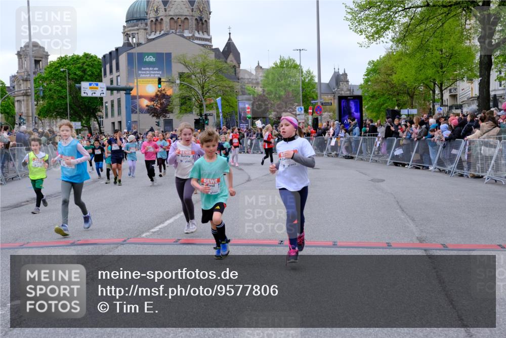 25.04.2026 - Das Zehntel Tim E. http://msf.ph/oto/9577806 25.04.2026 11:01:30 Ziel 5055, 5065, 5479, 5653, 5718, 5868, 5935, 5941, 5947, 5976, 5980, 5992, 6203, 6204, 6833, 7020, 7085, 7157, 7188, 7443, 7482, 7573, 7707, 7708, 7728 meine-sportfotos.de