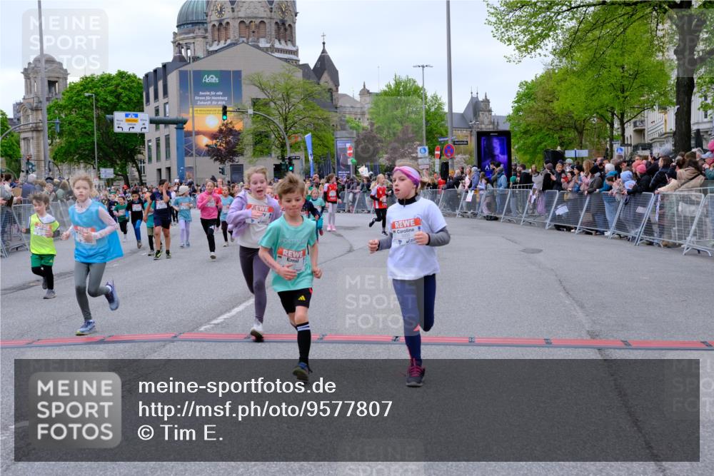 25.04.2026 - Das Zehntel Tim E. http://msf.ph/oto/9577807 25.04.2026 11:01:30 Ziel 5055, 5065, 5479, 5653, 5718, 5868, 5935, 5941, 5947, 5976, 5980, 5992, 6203, 6204, 6833, 7020, 7085, 7157, 7188, 7443, 7482, 7573, 7707, 7708, 7728 meine-sportfotos.de