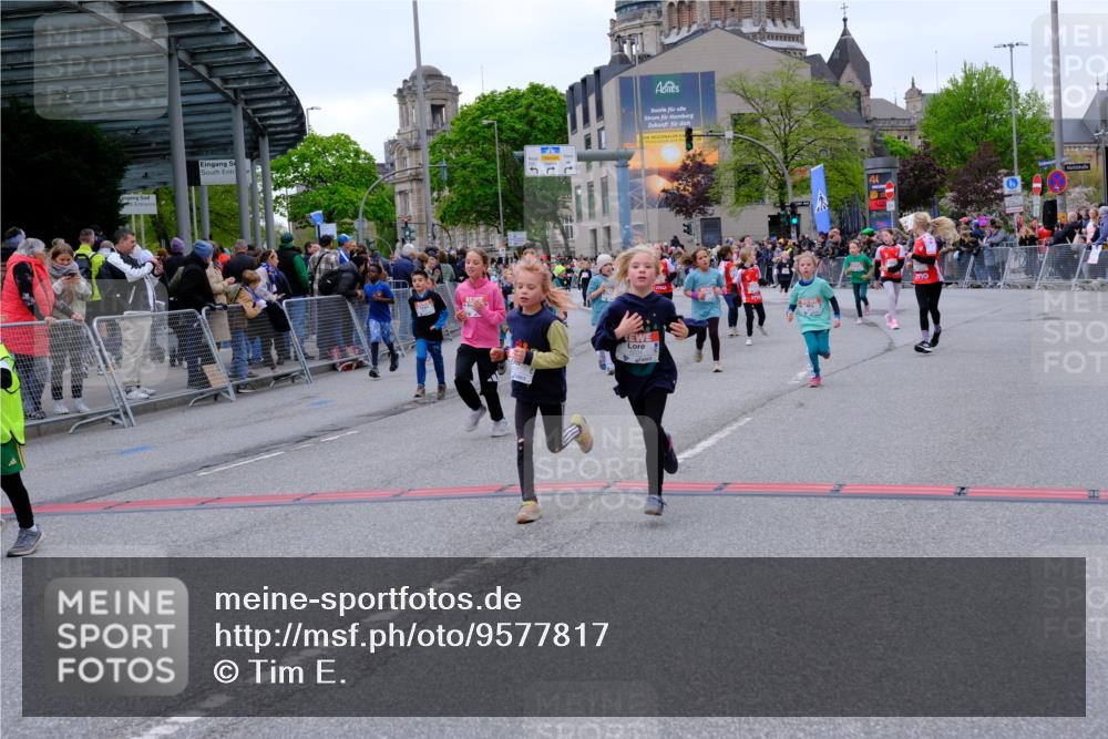 25.04.2026 - Das Zehntel Tim E. http://msf.ph/oto/9577817 25.04.2026 11:01:32 Ziel 5055, 5065, 5310, 5312, 5369, 5479, 5491, 5653, 5664, 5718, 5868, 5935, 5941, 5947, 5976, 5980, 5992, 6203, 6204, 6453, 6833, 7020, 7188, 7443, 7482, 7502, 7542, 7707, 7708, 7728, 7789, 7920 meine-sportfotos.de