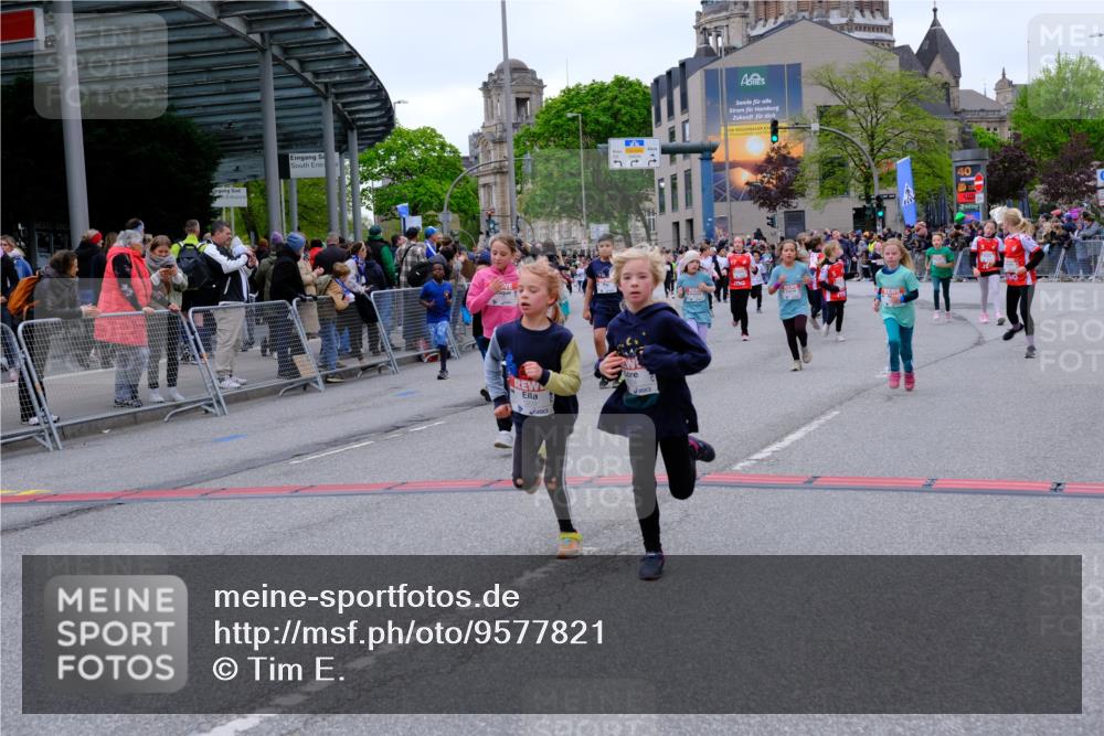25.04.2026 - Das Zehntel Tim E. http://msf.ph/oto/9577821 25.04.2026 11:01:33 Ziel 5055, 5065, 5310, 5312, 5313, 5369, 5479, 5491, 5653, 5664, 5718, 5868, 5935, 5941, 5947, 5976, 5992, 6203, 6204, 6453, 6833, 7020, 7188, 7443, 7482, 7502, 7542, 7707, 7708, 7728, 7789, 7920 meine-sportfotos.de