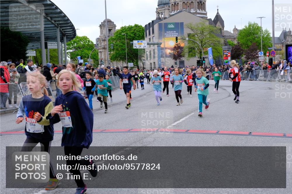 25.04.2026 - Das Zehntel Tim E. http://msf.ph/oto/9577824 25.04.2026 11:01:33 Ziel 5055, 5065, 5310, 5312, 5313, 5369, 5479, 5491, 5653, 5664, 5718, 5868, 5935, 5941, 5947, 5976, 5992, 6203, 6204, 6453, 6833, 7020, 7188, 7443, 7482, 7502, 7542, 7707, 7708, 7728, 7789, 7920 meine-sportfotos.de