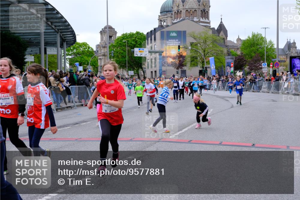 25.04.2026 - Das Zehntel Tim E. http://msf.ph/oto/9577881 25.04.2026 11:01:43 Ziel 5118, 5131, 5133, 5147, 5242, 5253, 5310, 5312, 5313, 5314, 5321, 5363, 5369, 5491, 5664, 6170, 6396, 6453, 6569, 6578, 6582, 6595, 6688, 6725, 6760, 6767, 6992, 7001, 7502, 7542, 7789, 7920 meine-sportfotos.de
