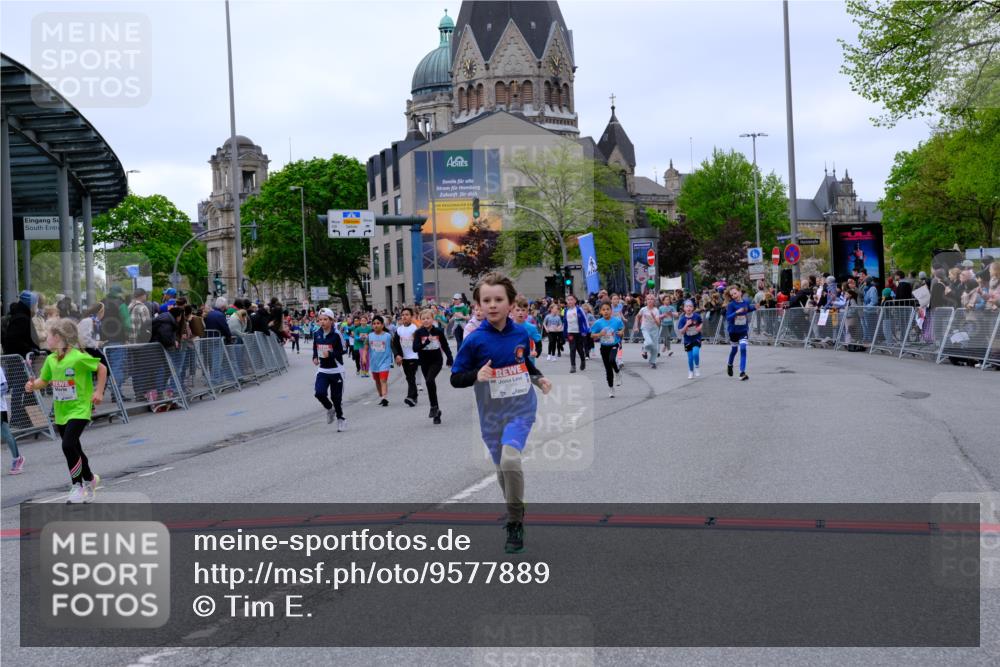 25.04.2026 - Das Zehntel Tim E. http://msf.ph/oto/9577889 25.04.2026 11:01:47 Ziel 5131, 5133, 5147, 5149, 5242, 5253, 5314, 5321, 5359, 5361, 5363, 6170, 6396, 6569, 6578, 6582, 6595, 6688, 6689, 6690, 6725, 6731, 6767, 6827, 6846, 6992, 7001, 7776 meine-sportfotos.de
