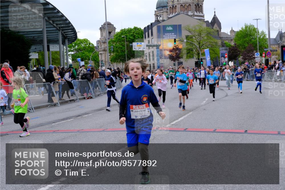 25.04.2026 - Das Zehntel Tim E. http://msf.ph/oto/9577892 25.04.2026 11:01:48 Ziel 5131, 5133, 5147, 5149, 5242, 5253, 5314, 5321, 5359, 5361, 5363, 6170, 6233, 6254, 6396, 6569, 6578, 6582, 6595, 6688, 6689, 6690, 6725, 6731, 6827, 6846, 6992, 7001, 7642, 7776 meine-sportfotos.de
