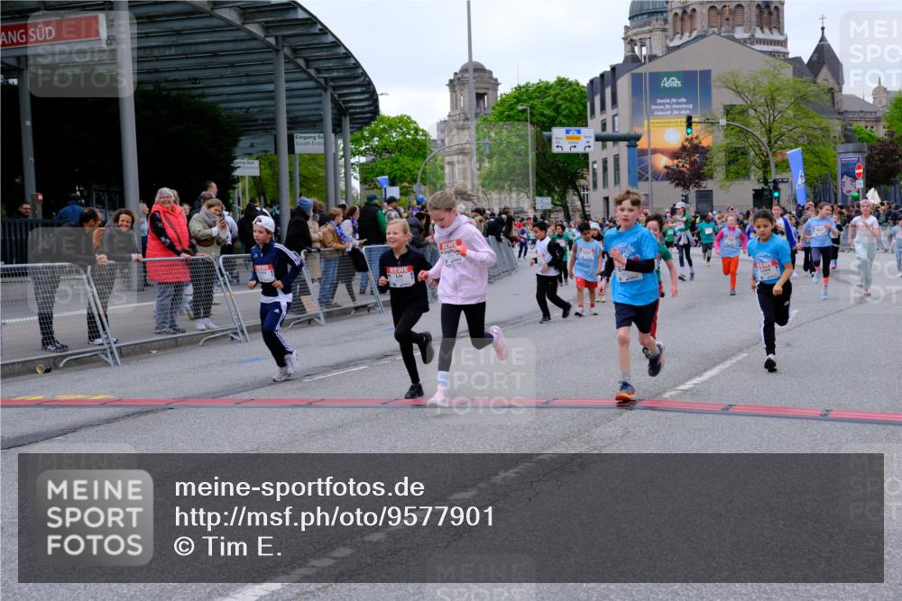 25.04.2026 - Das Zehntel Tim E. http://msf.ph/oto/9577901 25.04.2026 11:01:49 Ziel 5131, 5133, 5147, 5149, 5242, 5253, 5359, 5361, 5363, 6170, 6233, 6254, 6396, 6569, 6578, 6582, 6595, 6688, 6689, 6690, 6725, 6731, 6827, 6846, 6992, 7001, 7642, 7776, 7924 meine-sportfotos.de