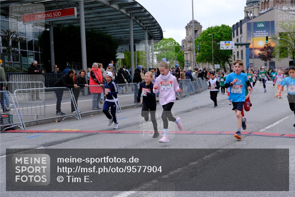 25.04.2026 - Das Zehntel Tim E. http://msf.ph/oto/9577904 25.04.2026 11:01:50 Ziel 5131, 5133, 5147, 5149, 5242, 5253, 5359, 5361, 5363, 6170, 6233, 6254, 6396, 6569, 6578, 6689, 6690, 6731, 6827, 6846, 6992, 7001, 7642, 7773, 7776, 7924, 7974 meine-sportfotos.de