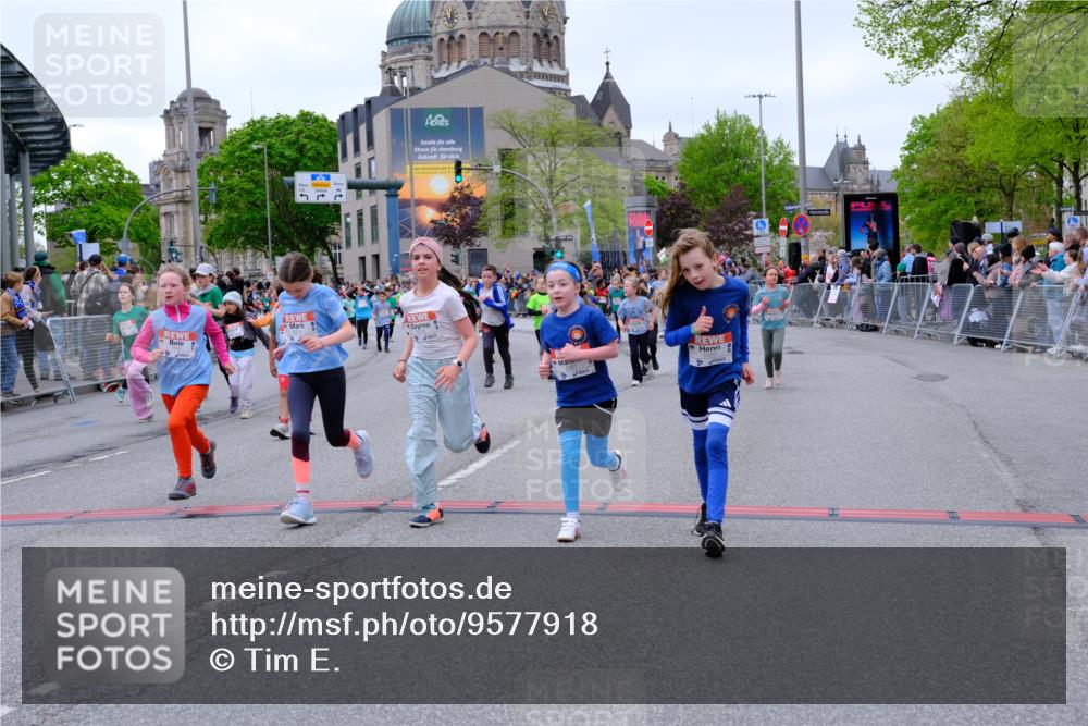 25.04.2026 - Das Zehntel Tim E. http://msf.ph/oto/9577918 25.04.2026 11:01:53 Ziel 5076, 5147, 5149, 5157, 5220, 5242, 5253, 5359, 5361, 5363, 5462, 5465, 5882, 6223, 6233, 6254, 6396, 6398, 6405, 6689, 6690, 6731, 6827, 6846, 7428, 7434, 7581, 7617, 7642, 7667, 7769, 7773, 7776, 7924, 7974, 7997 meine-sportfotos.de